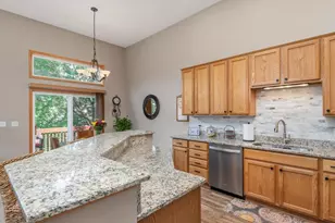 2955 Wyndam Ct, Shakopee, MN 55379 - Photo 14