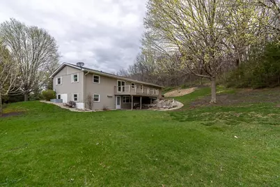35425 Shakpays Cove Road, Kasota, MN 56050 - Photo 38