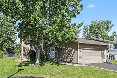 4120 W 137th Street, Savage, MN 55378 - Photo 2