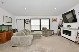 503 E Rutherford St, Ogilvie, MN 56358 - Photo 24