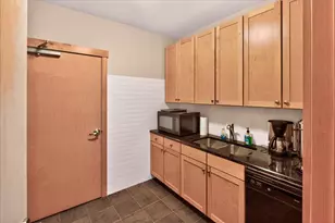 2201 Village Ln, Bloomington, MN 55431 - Photo 30