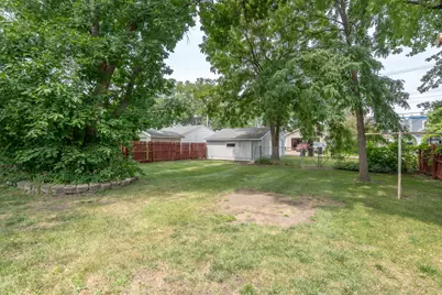 411 3rd Avenue W, Shakopee, MN 55379 - Photo 28