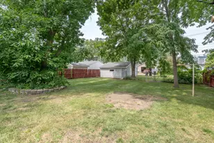 411 3rd Ave W, Shakopee, MN 55379 - Photo 28