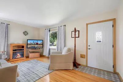 2949 Brunswick Avenue S, Saint Louis Park, MN 55416 - Photo 2