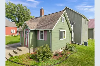 514 Maple Drive, Spring Grove, MN 55974 - Photo 2