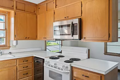 611 James Ave, Mankato, MN 56001 - Photo 8
