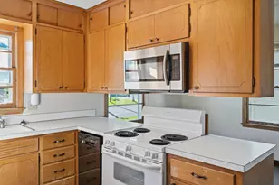 611 James Ave, Mankato, MN 56001 - Photo 8
