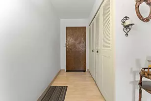 6450 York Ave S, Edina, MN 55435 - Photo 2