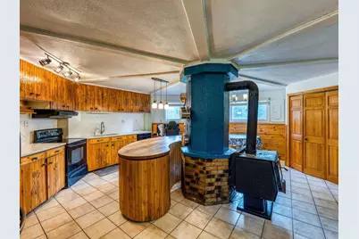 11081 Hillcrest Drive NE, Bemidji, MN 56601 - Photo 8
