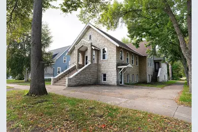 120 Cedar Avenue, Moose Lake, MN 55767 - Photo 2