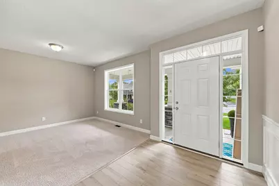 833 Red Cedar Court, Chaska, MN 55318 - Photo 16