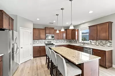 833 Red Cedar Court, Chaska, MN 55318 - Photo 8