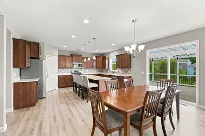 833 Red Cedar Court, Chaska, MN 55318 - Photo 24