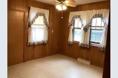 709 Minnesota Avenue, Albert Lea, MN 56007 - Photo 12