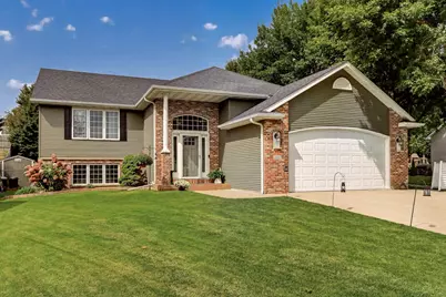 2502 Boulder Ridge Drive NW, Rochester, MN 55901 - Photo 2