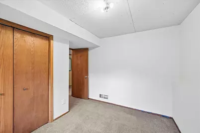 750 Hiawatha Avenue, Vadnais Heights, MN 55127 - Photo 22