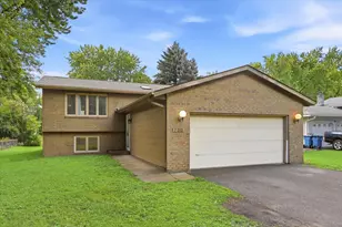 750 Hiawatha Ave, Vadnais Heights, MN 55127 - Photo 1