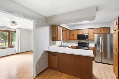 750 Hiawatha Avenue, Vadnais Heights, MN 55127 - Photo 6
