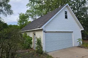 809 Oak St, Hudson, WI 54016 - Photo 4