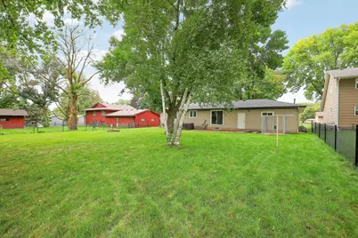 1065 Minnesota Street S, Shakopee, MN 55379 - Photo 32