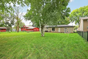 1065 Minnesota St S, Shakopee, MN 55379 - Photo 32