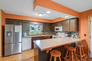 1065 Minnesota St S, Shakopee, MN 55379 - Photo 6