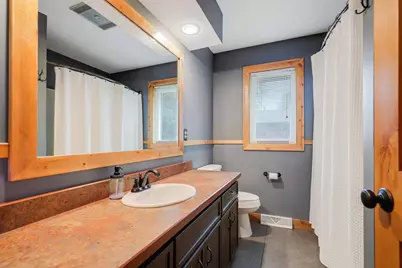 1065 Minnesota Street S, Shakopee, MN 55379 - Photo 18
