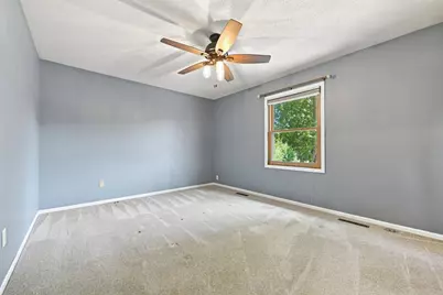 2375 Helena Road N, Oakdale, MN 55128 - Photo 20