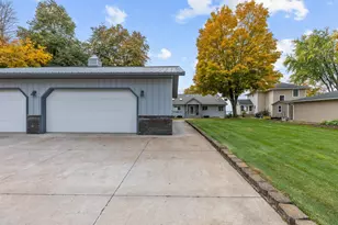 4057 Mille Lacs Pkwy, Isle, MN 56342 - Photo 52