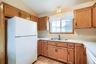 3798 Shannon Drive, Hastings, MN 55033 - Photo 4