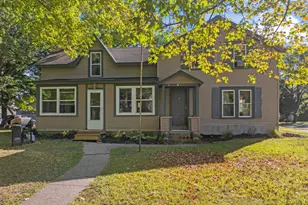 519 College St, Northfield, MN 55057 - Photo 1