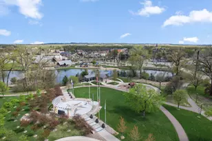 324 Watkins Glen Ct, Chaska, MN 55318 - Photo 20