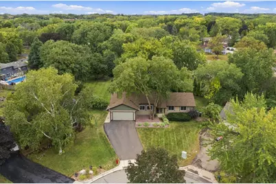 11315 W River Hills Drive, Burnsville, MN 55337 - Photo 2