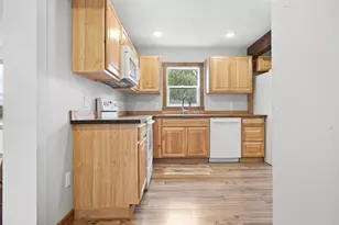 909 4th St SE, Aitkin, MN 56431 - Photo 12