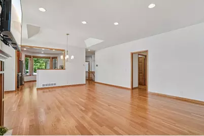 8981 Coffman Path, Inver Grove Heights, MN 55076 - Photo 10
