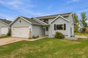 3748 Village Green Cir, Moorhead, MN 56560 - Photo 2