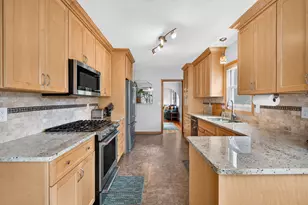 5808 Pillsbury Ave S, Minneapolis, MN 55419 - Photo 4