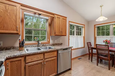 27765 Woodland Drive, Chisago City, MN 55013 - Photo 14