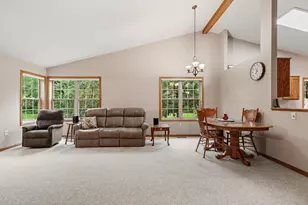 27765 Woodland Dr, Chisago City, MN 55013 - Photo 6