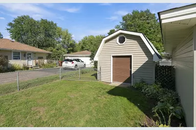 7016 90th Street S, Cottage Grove, MN 55016 - Photo 6