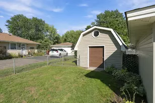 7016 90th St S, Cottage Grove, MN 55016 - Photo 6
