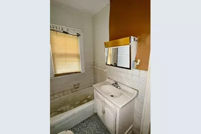 3943 Colfax Avenue N, Minneapolis, MN 55412 - Photo 10