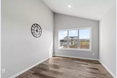 19702 English Avenue N, Forest Lake, MN 55025 - Photo 14