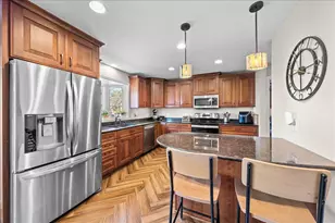 139 Ridge Way, Mahtomedi, MN 55115 - Photo 12