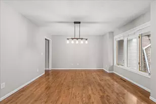 139 Ridge Way, Mahtomedi, MN 55115 - Photo 4