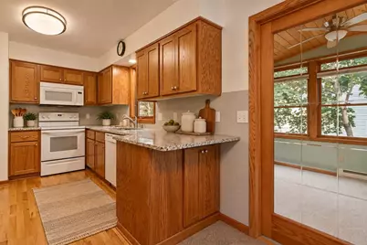 265 Candlestick Circle, Annandale, MN 55302 - Photo 10
