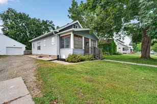 811 8th Ave SE, Rochester, MN 55904 - Photo 2