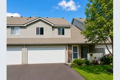 4884 Helena Lane N #2, Oakdale, MN 55128 - Photo 2