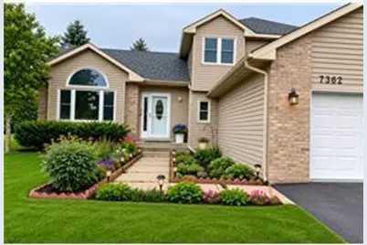 7362 51st Street N, Oakdale, MN 55128 - Photo 2