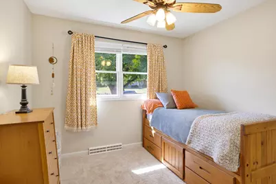777 Mohican Lane, Mendota Heights, MN 55120 - Photo 16